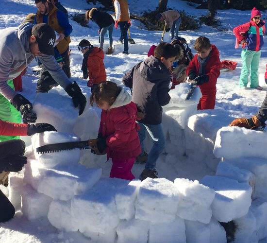 Construction d'Igloo Angaka